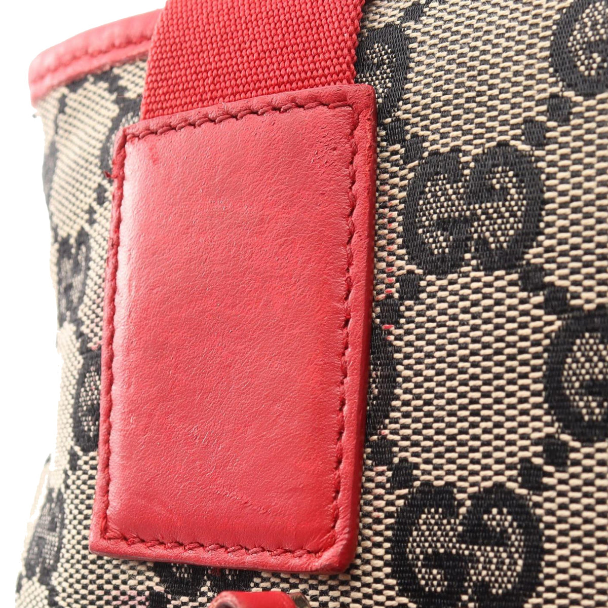 Gucci GG Canvas Shoulder Bag — Beige