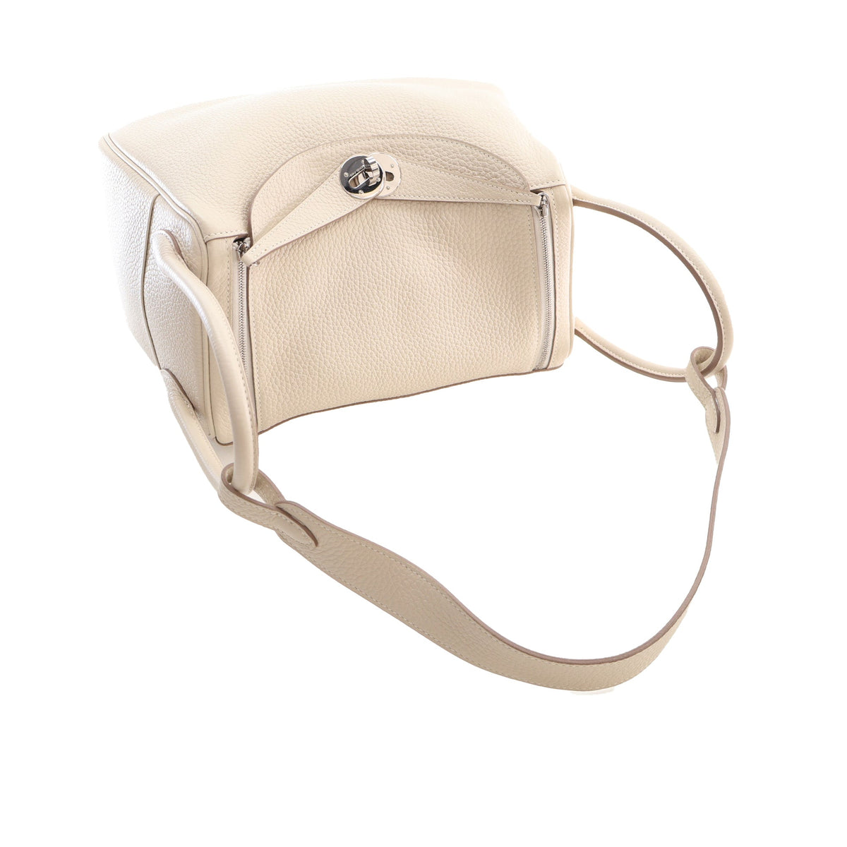 Hermès Clemence Lindy 26 — Beige