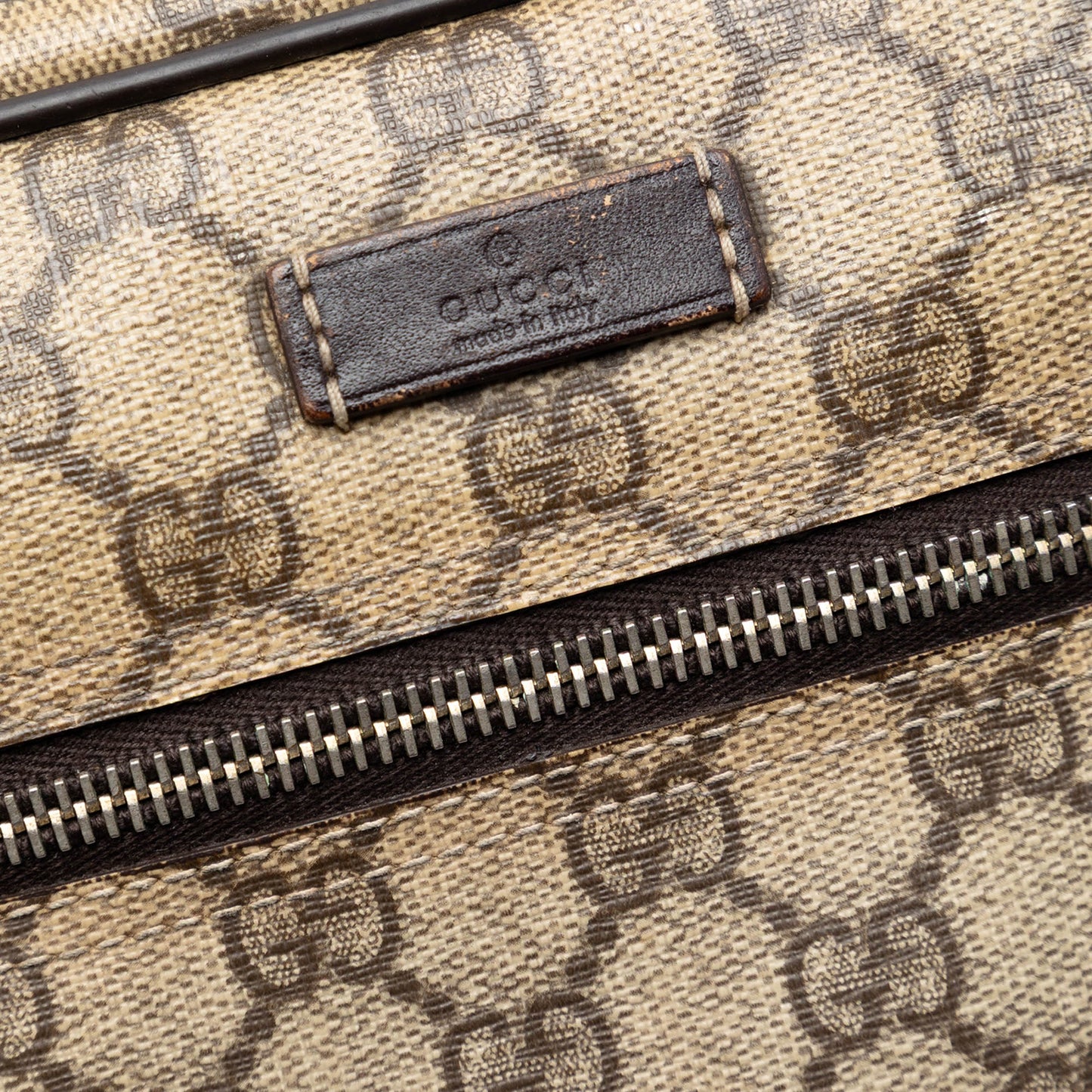 Gucci GG Supreme Crossbody