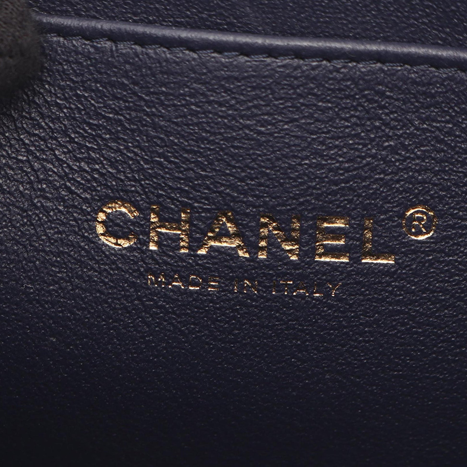 Chanel CC Quilted Caviar Top Handle Vanity Case with Chain