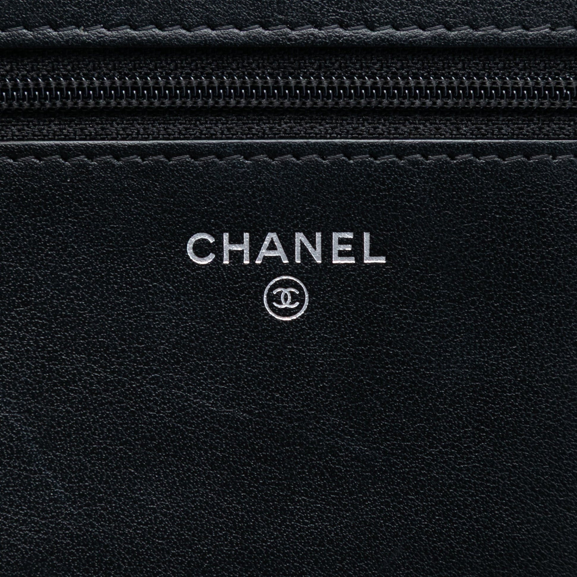 Quilted Shiny Aged Calfskin Boy Wallet On Chain