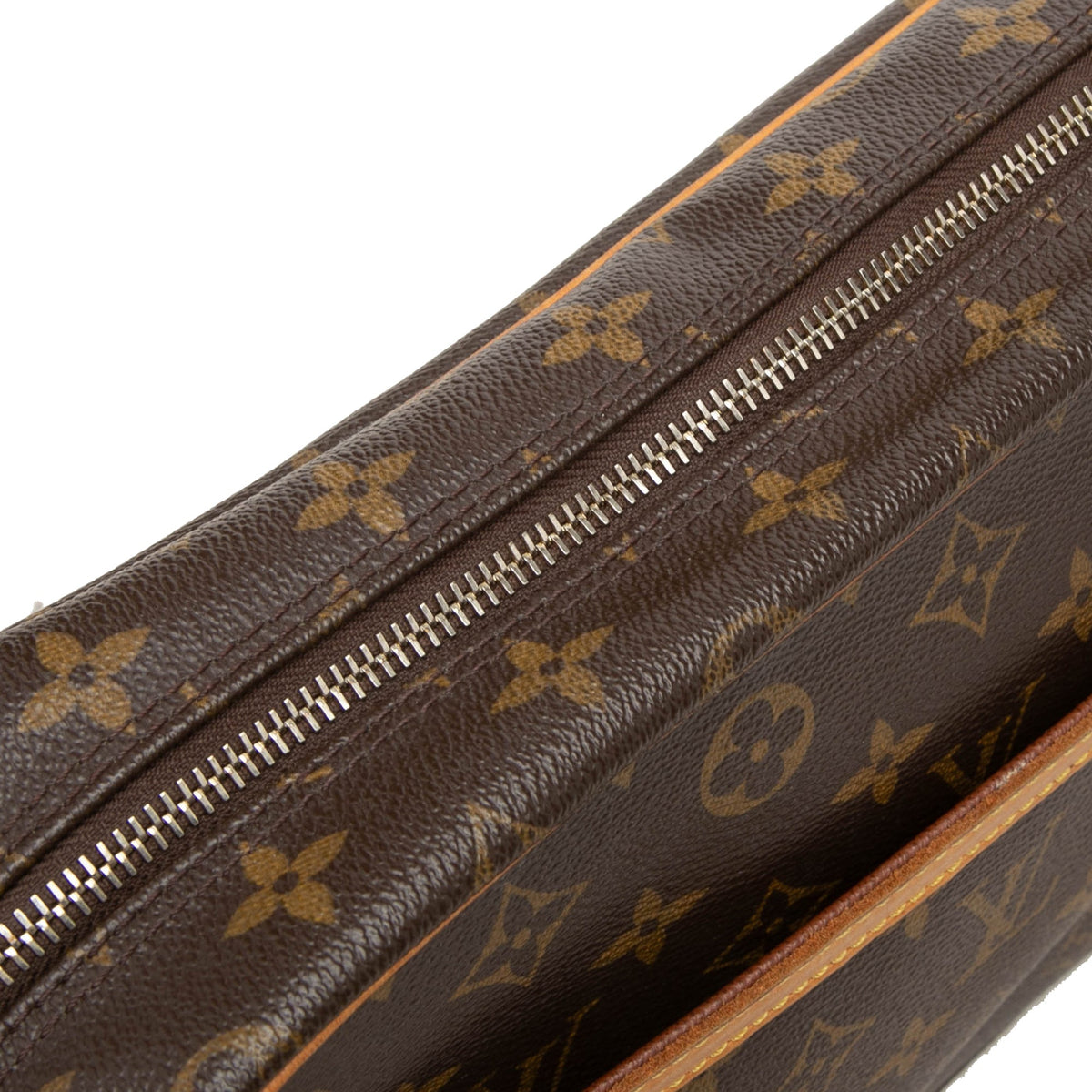 Louis Vuitton Monogram Trocadero 30