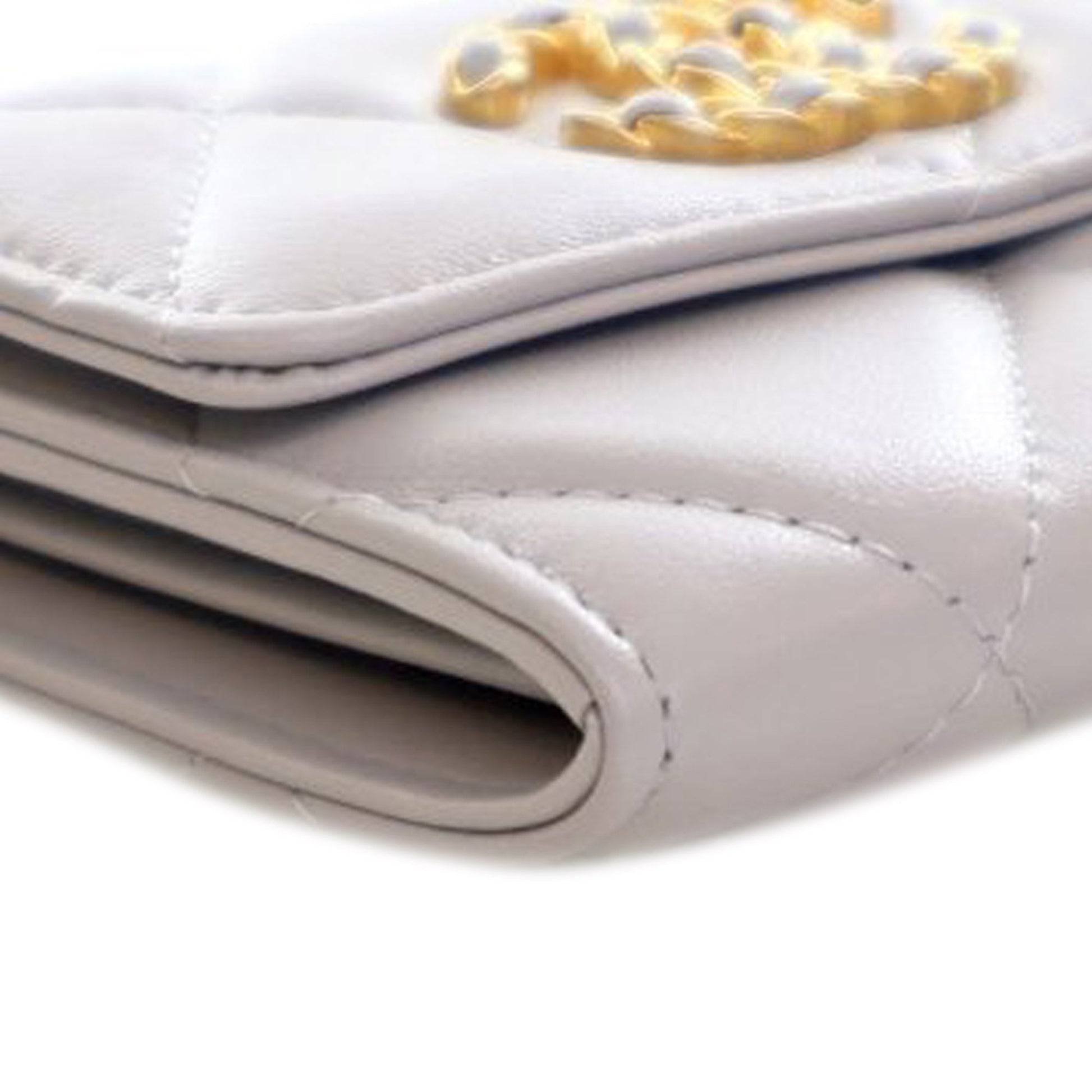 Chanel Quilted Lambskin 19 Flap Coin Purse With Chain