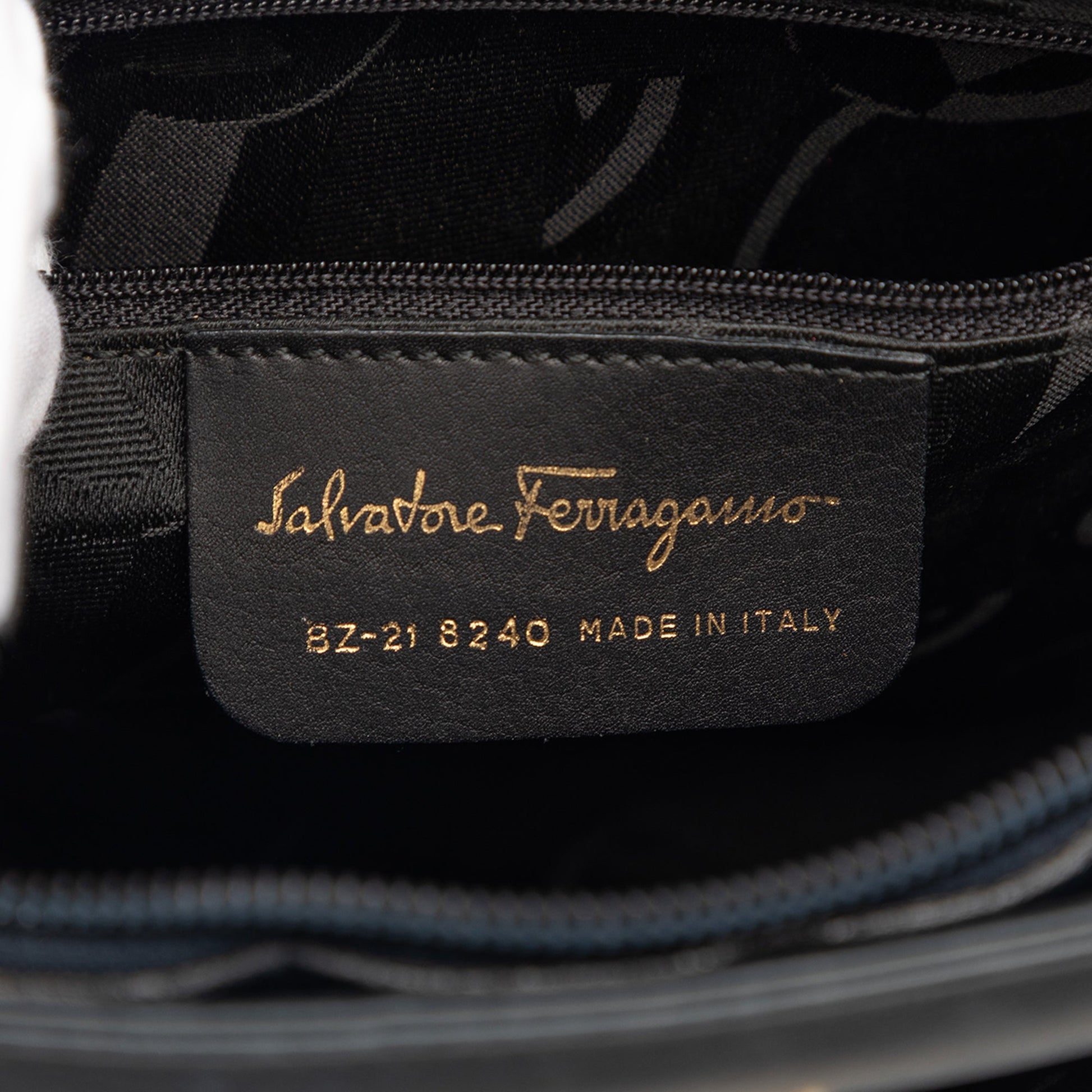 Ferragamo Leather Shoulder Bag