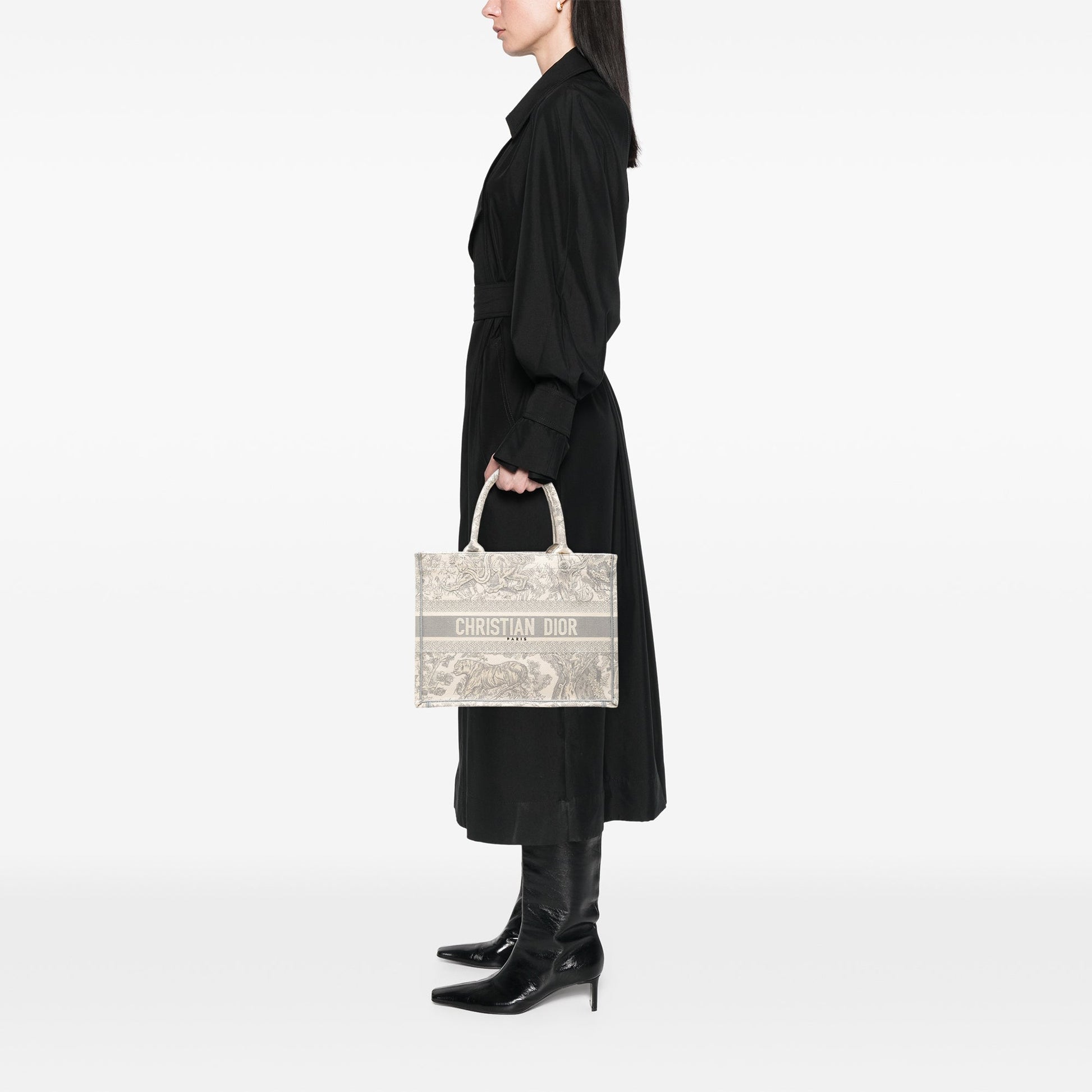 Dior Medium Canvas Embroidered Dioriviera Toile De Jouy Book Tote