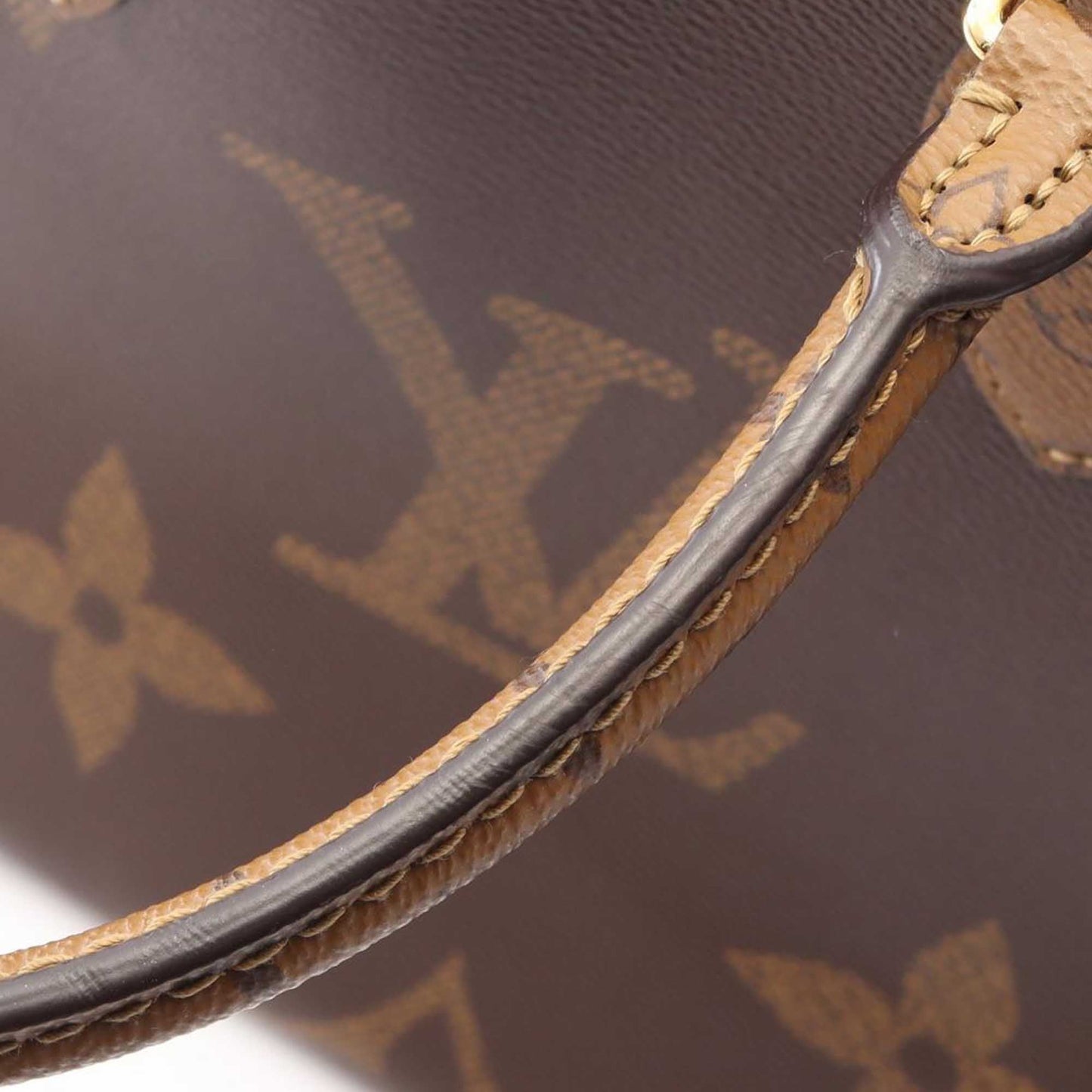 Louis Vuitton Monogram Reverse Giant OnTheGo MM