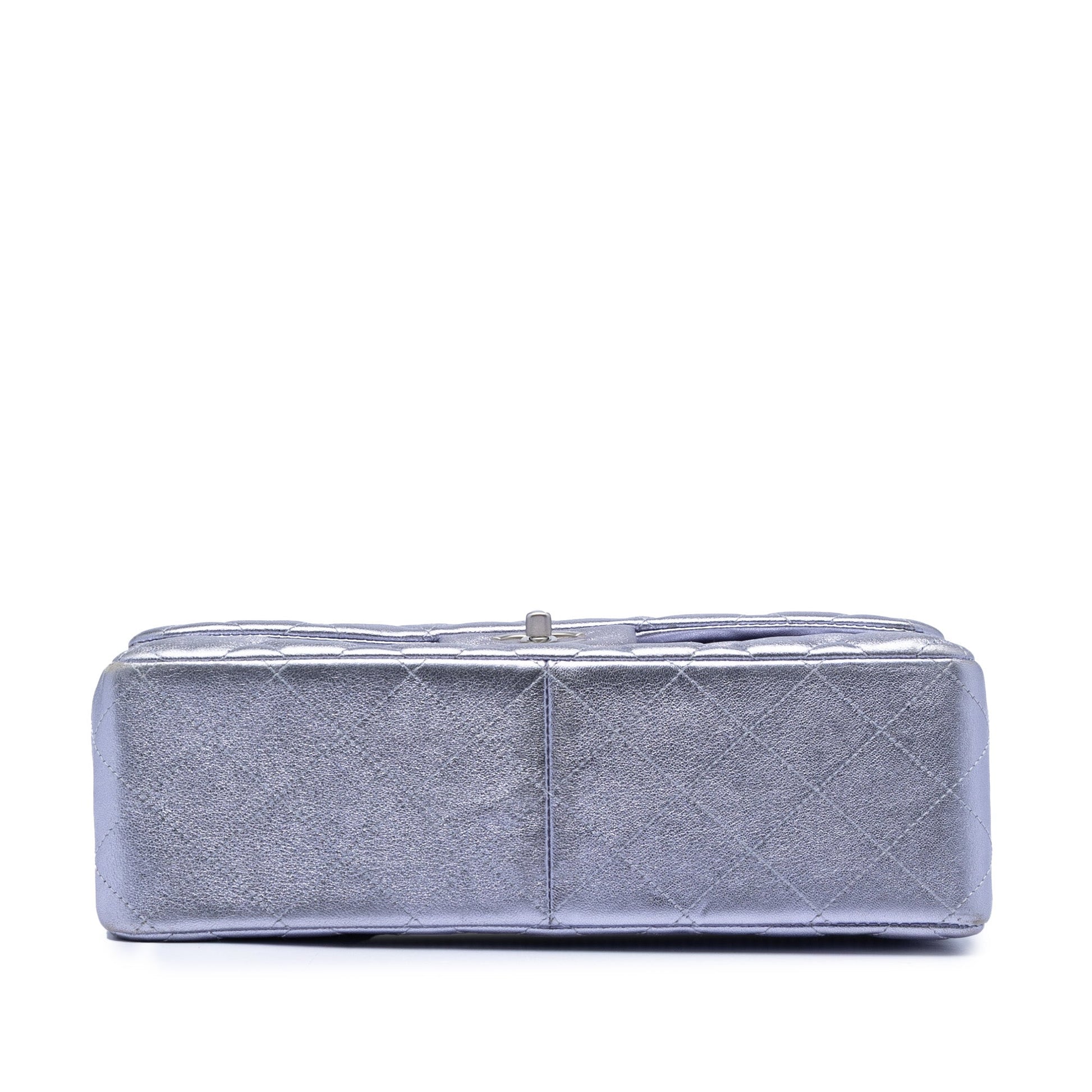 Jumbo Classic Metallic Lambskin Double Flap
