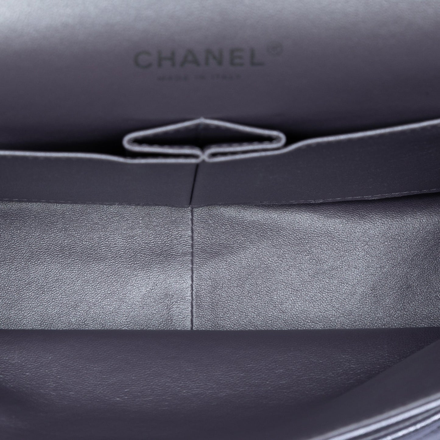 Jumbo Classic Metallic Lambskin Double Flap
