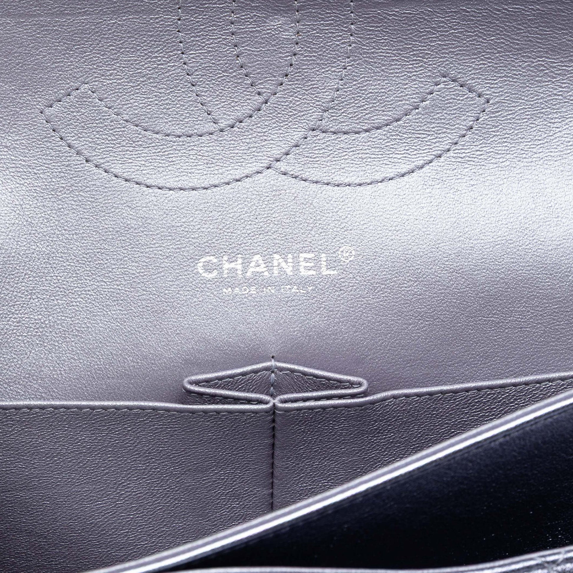 Jumbo Classic Metallic Lambskin Double Flap