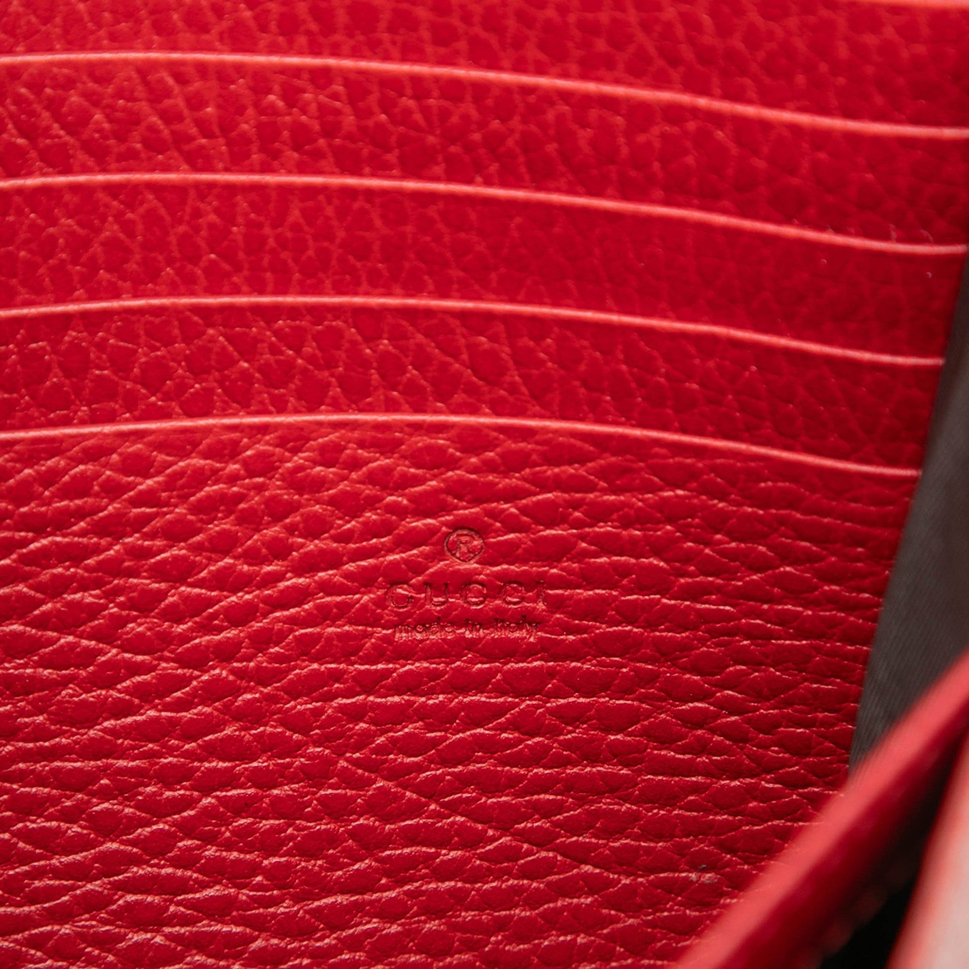 Gucci Calfskin Dionysus Wallet on Chain