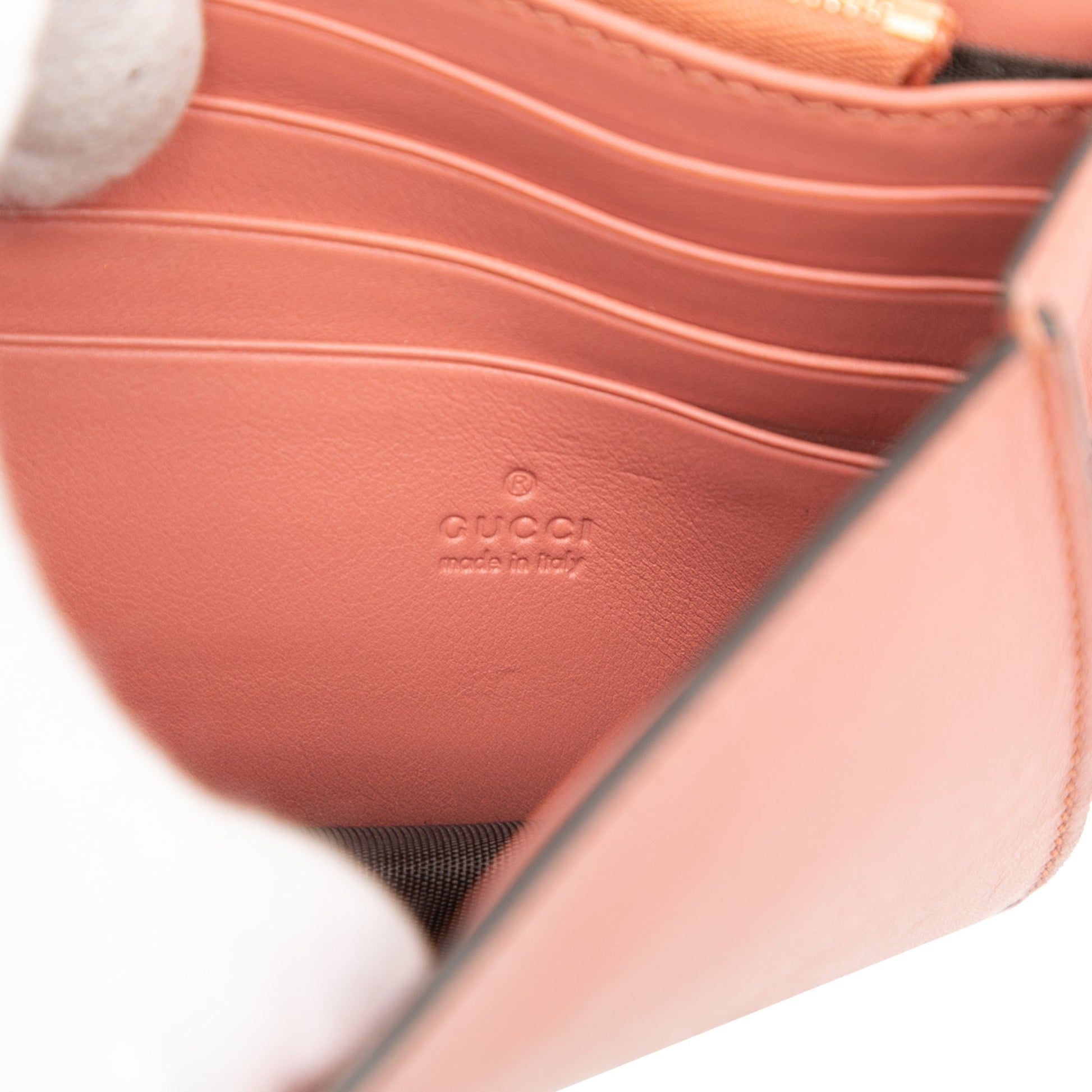 Leather Interlocking G Dollar Wallet On Strap