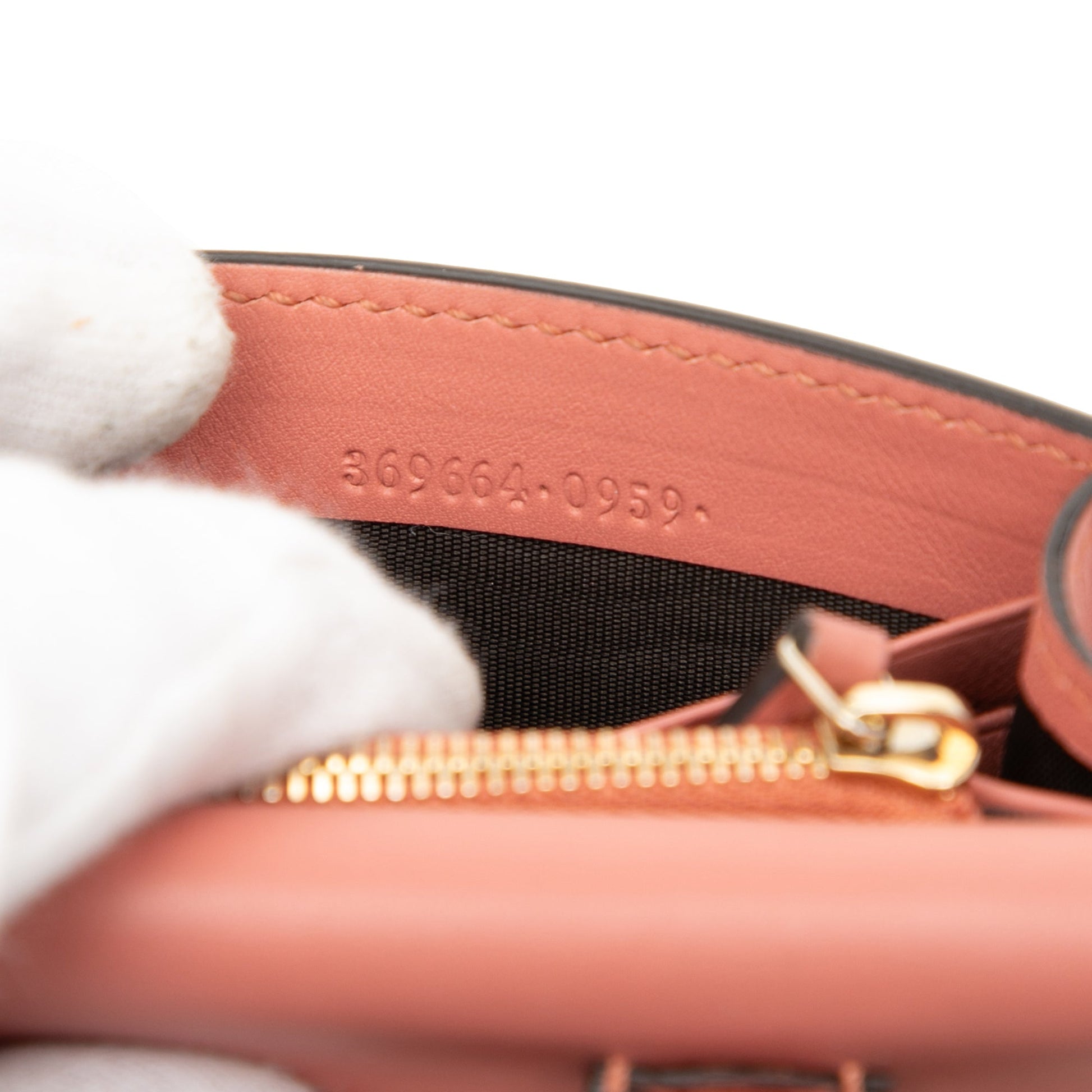 Leather Interlocking G Dollar Wallet On Strap