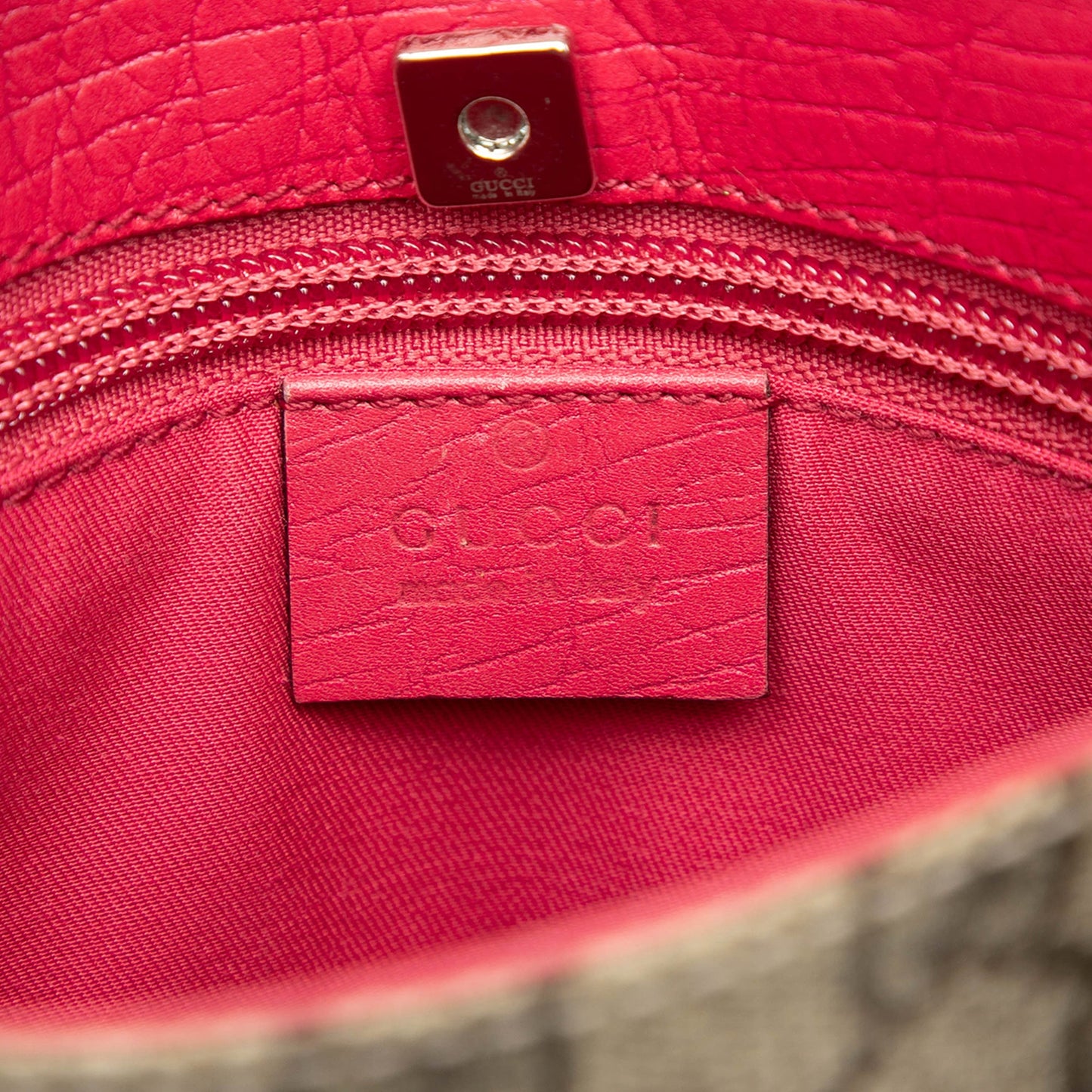 Gucci GG Supreme Handbag