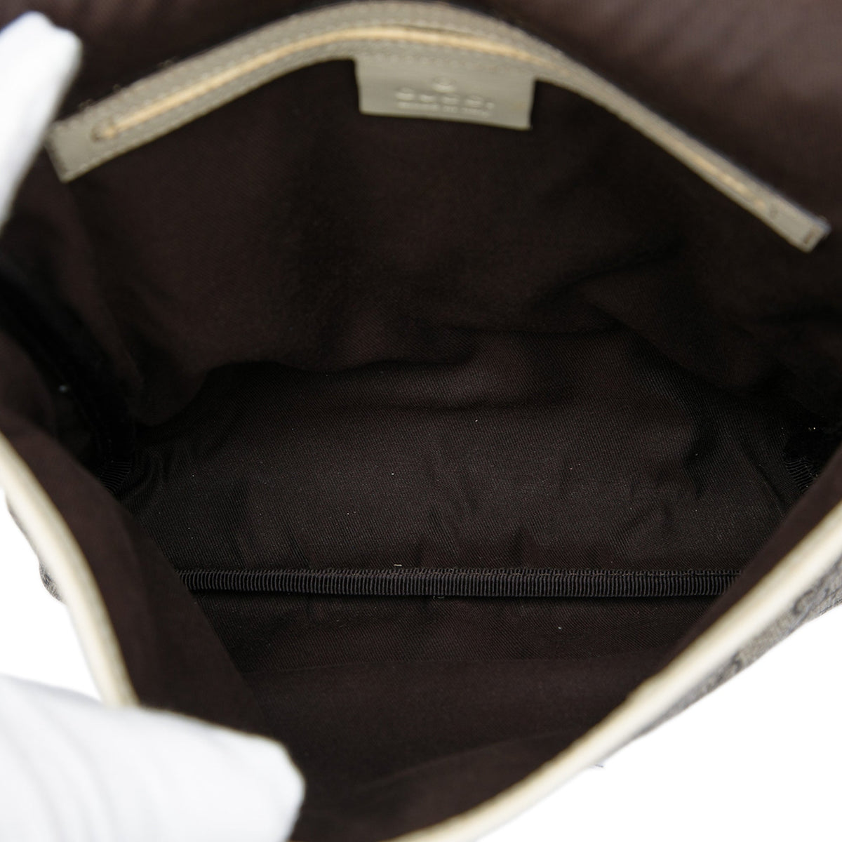 Gucci GG Supreme Crossbody — Beige