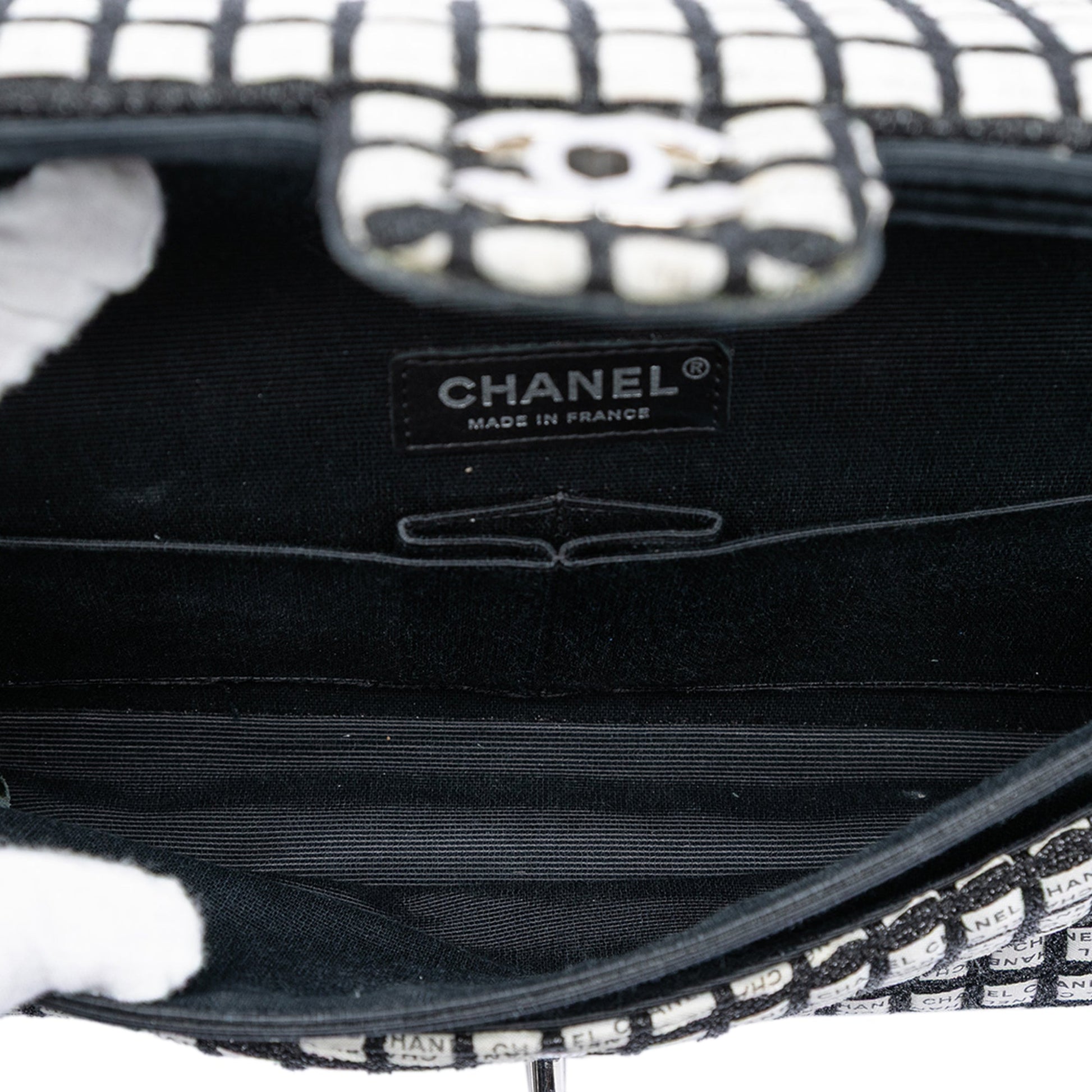 Medium Classic Ribbon and Tweed Logo Double Flap