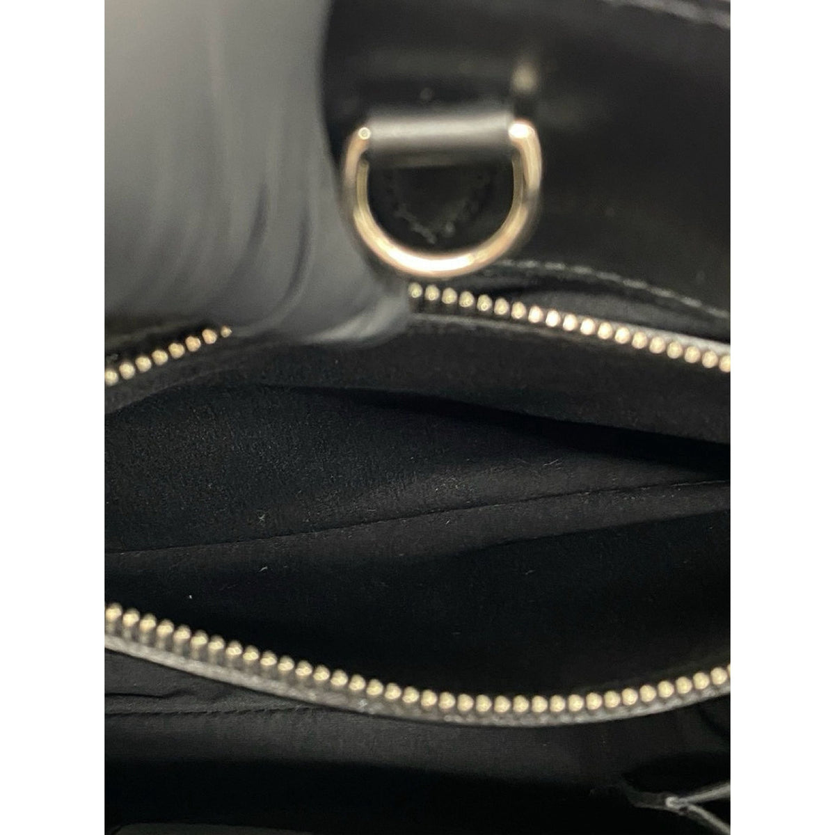 Louis Vuitton Epi Passy PM — Black
