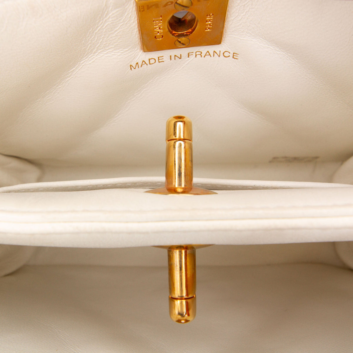 Chanel CC Quilted Lambskin Shoulder Bag — White