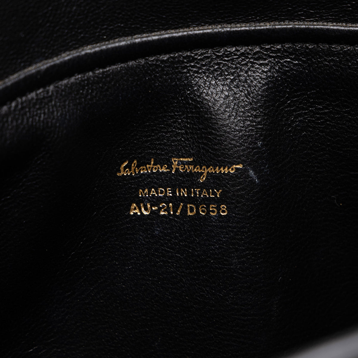 Ferragamo Leather Gancini Juliette Lock Story Handbag — Black