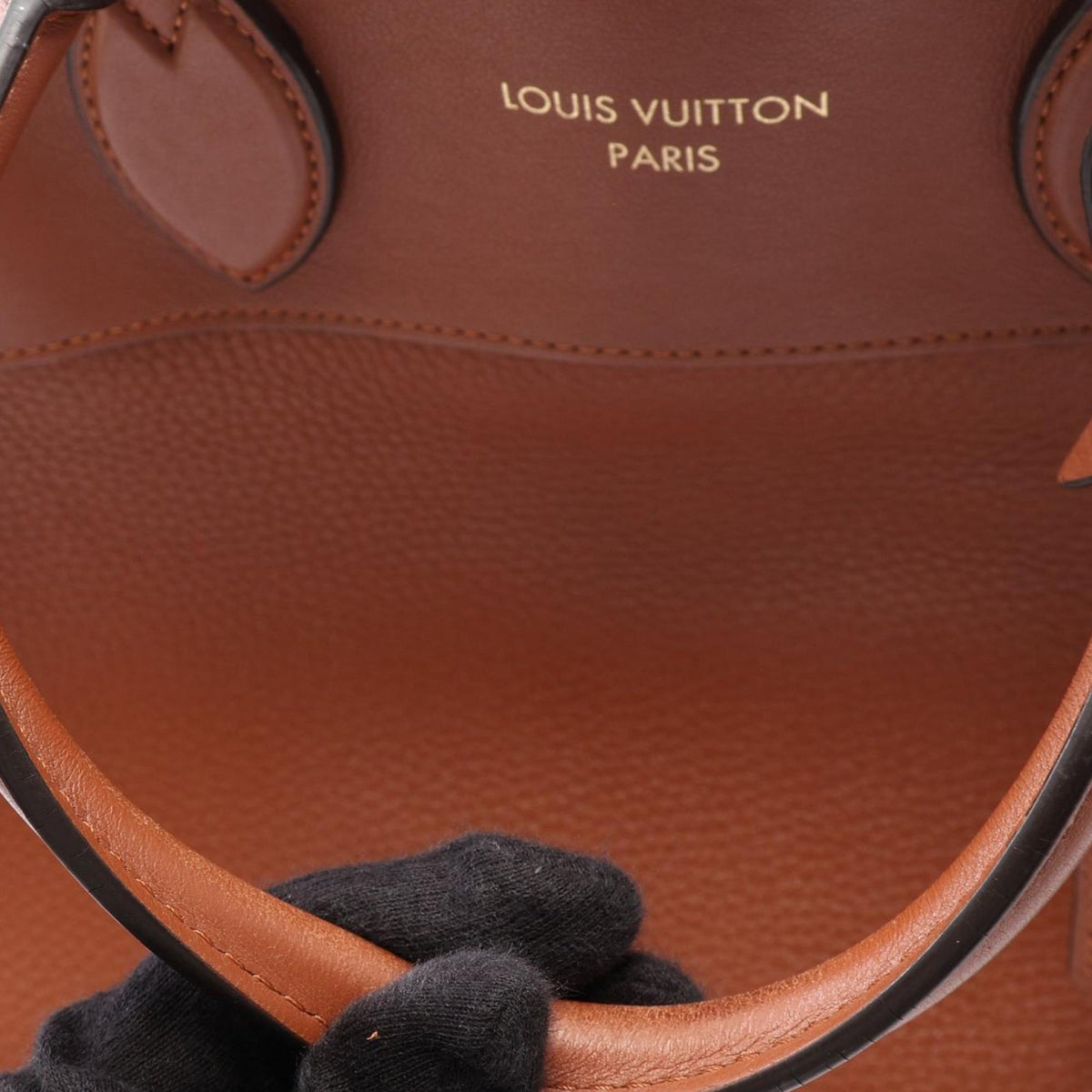 Louis Vuitton Taurillon Vendome MM — Brown
