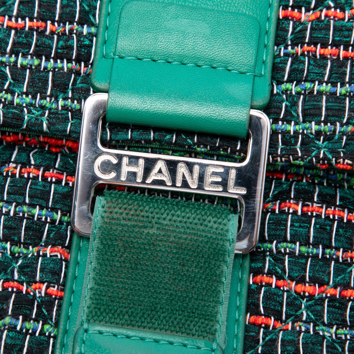 Chanel Quilted Tweed Grip Clutch — Green