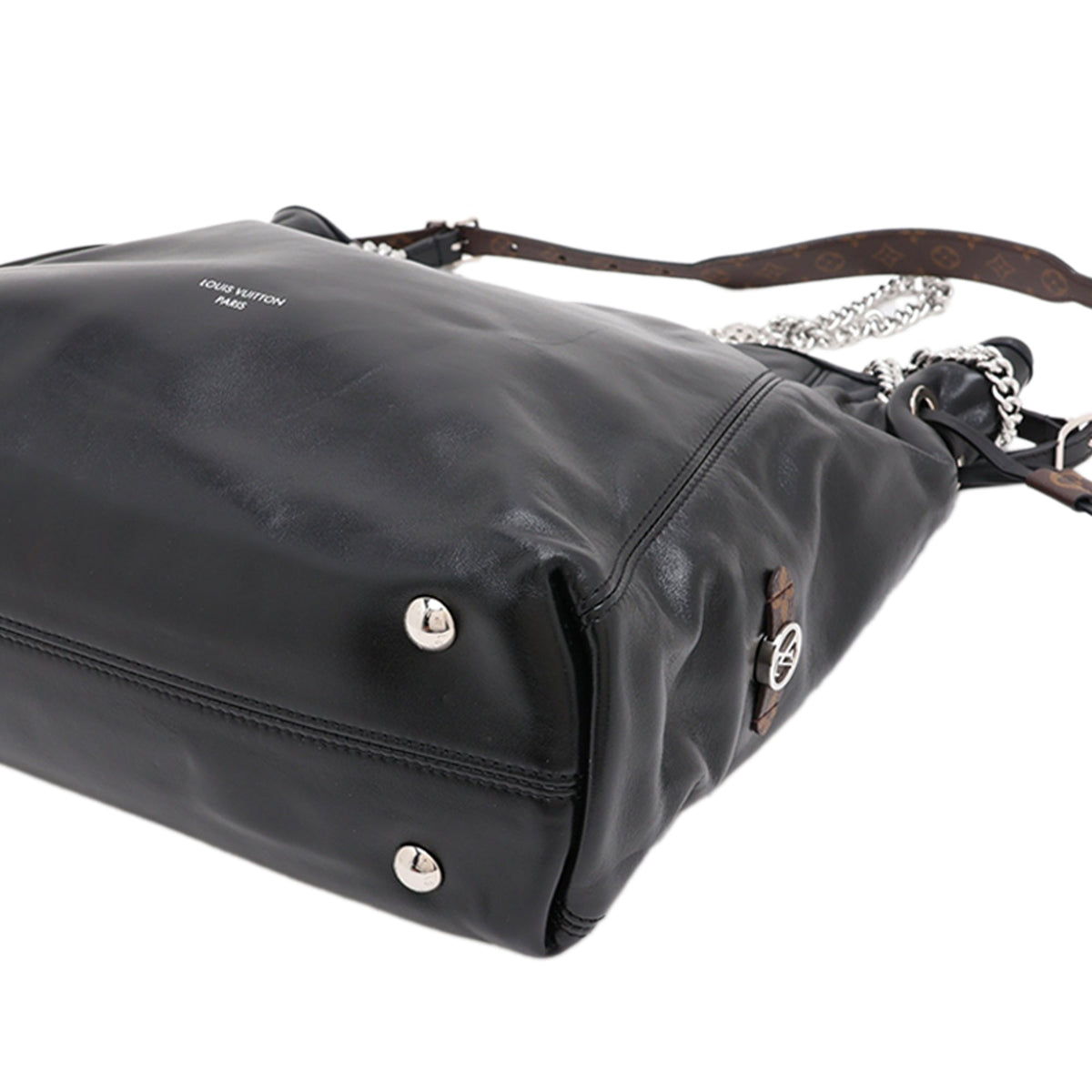 Louis Vuitton Lambskin Off Duty Vibe MM