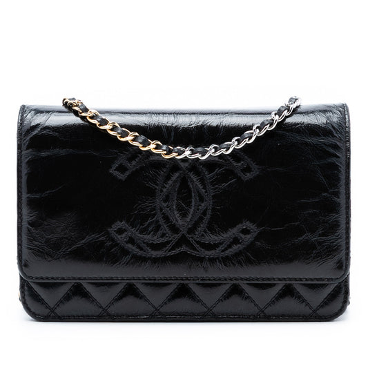 CC Quilted Shiny Aged Calfskin Wallet On Chain