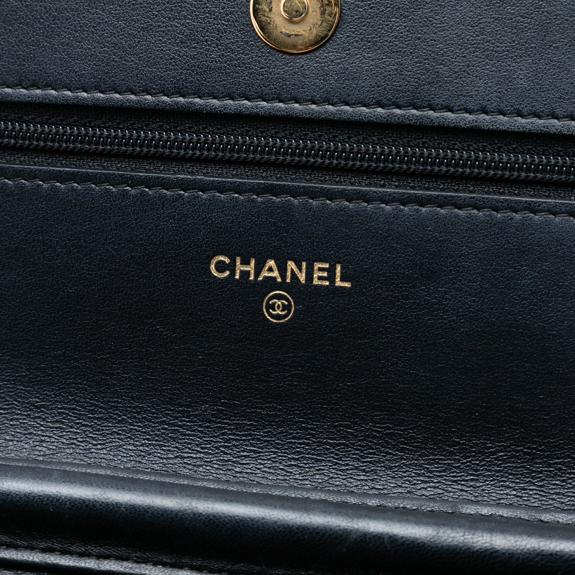 CC Quilted Shiny Aged Calfskin Wallet On Chain