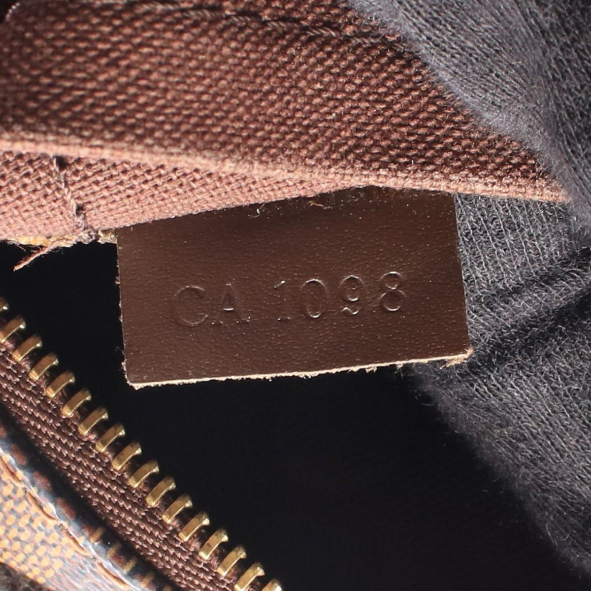 Louis Vuitton Damier Ebene Cabas Beaubourg — Brown