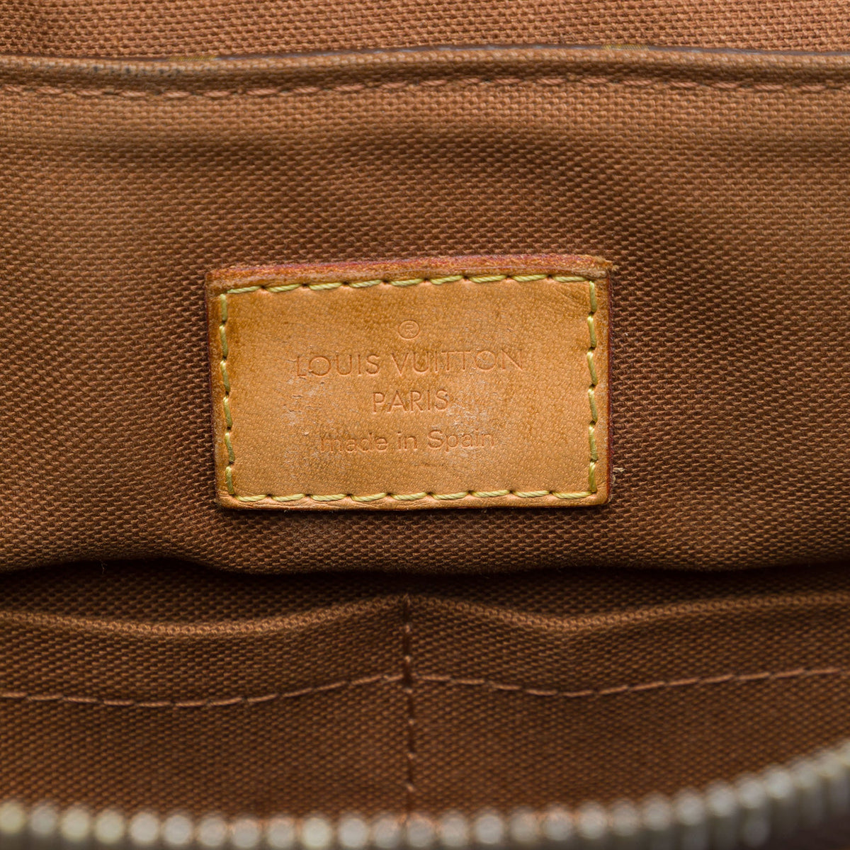 Louis Vuitton Monogram Beaubourg Messenger MM — Brown