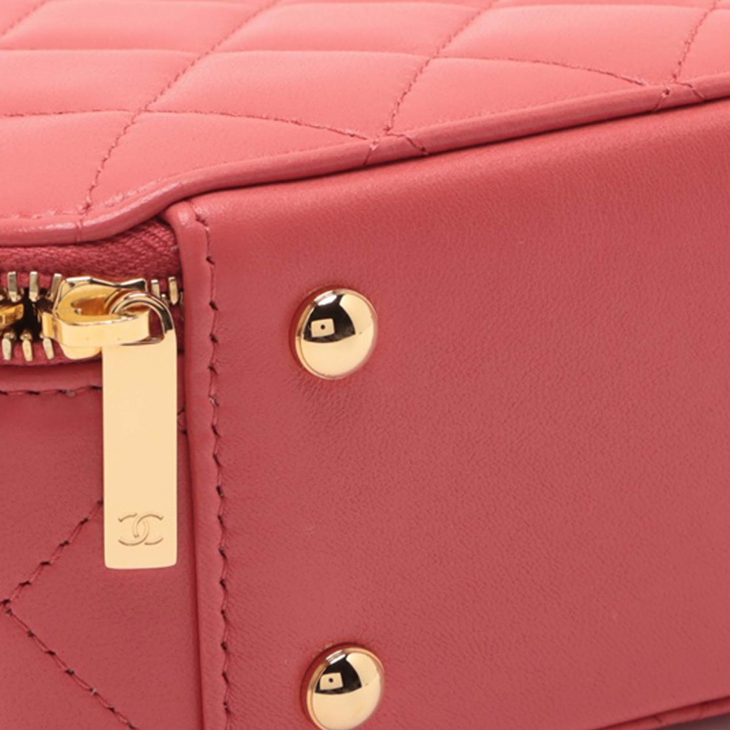 Chanel Quilted Lambskin Chic Riviera Top Handle Vanity Case