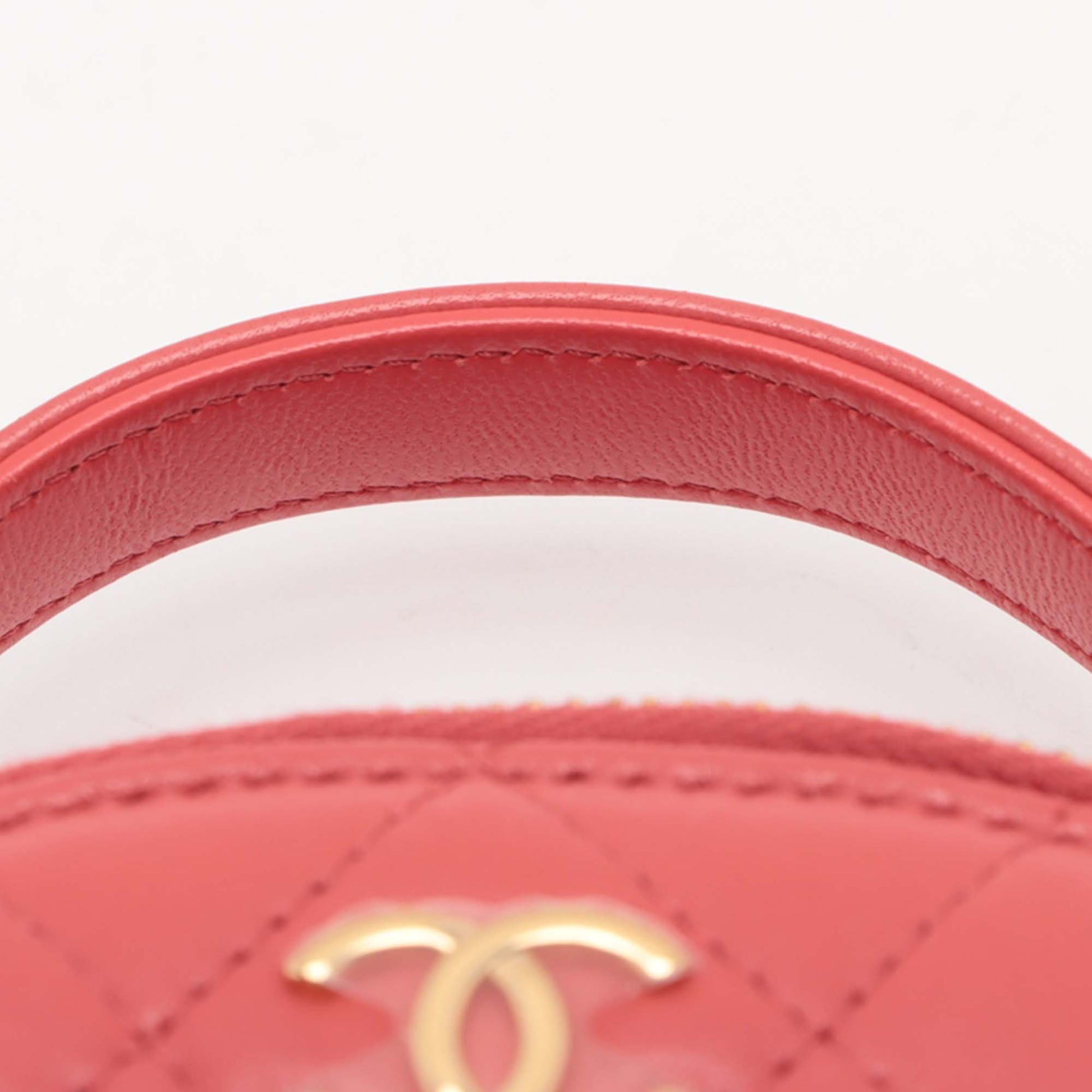 Chanel Quilted Lambskin Chic Riviera Top Handle Vanity Case
