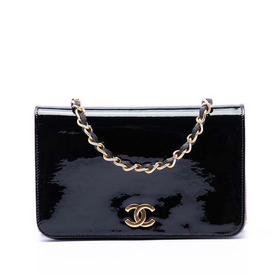 Chanel CC Patent Wallet On Chain