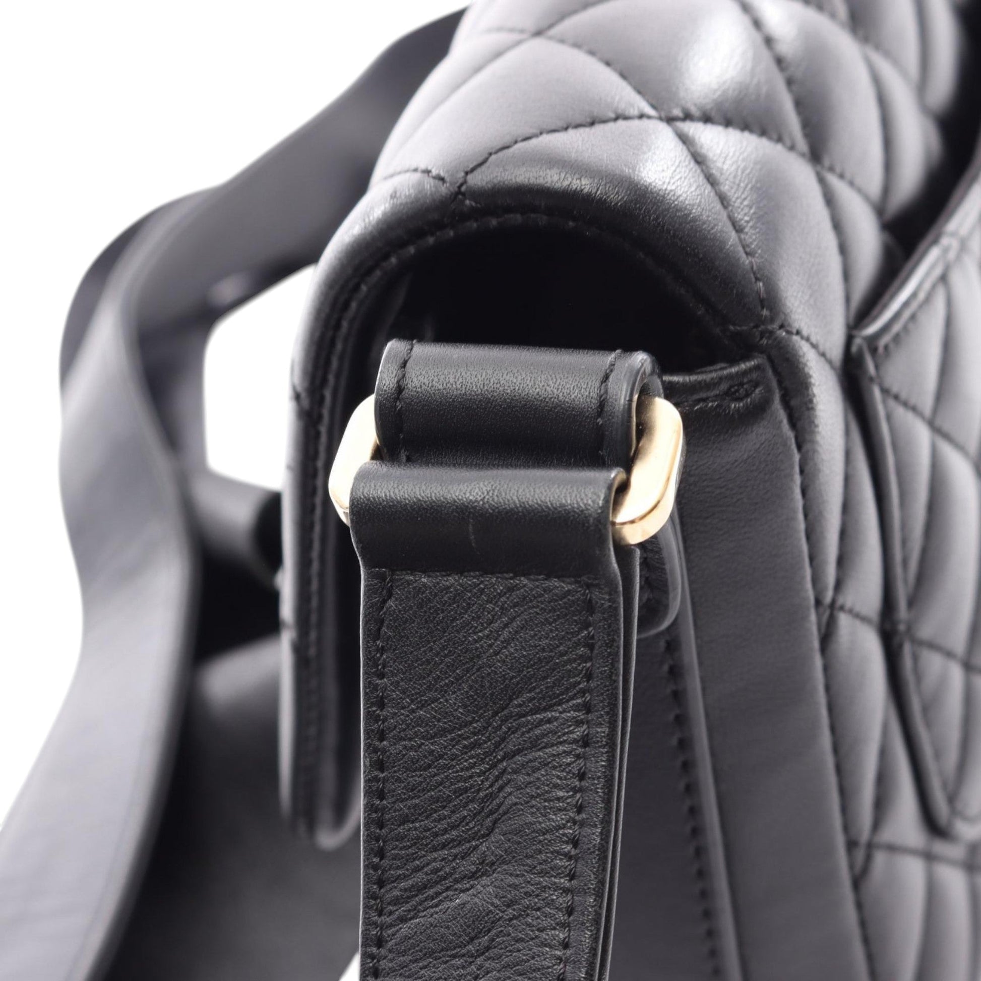 Chanel Quilted Calfskin Bolero de Chanel Flap
