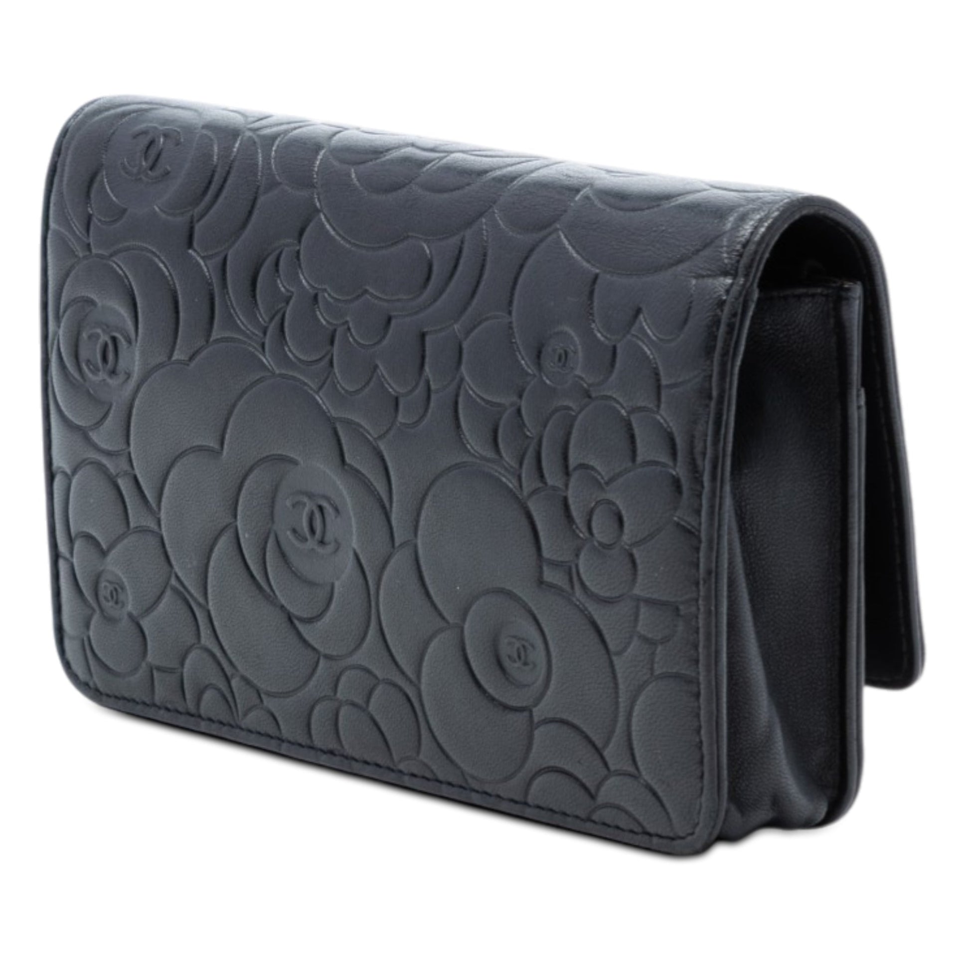 CC Embossed Lambskin Camellia Wallet On Chain
