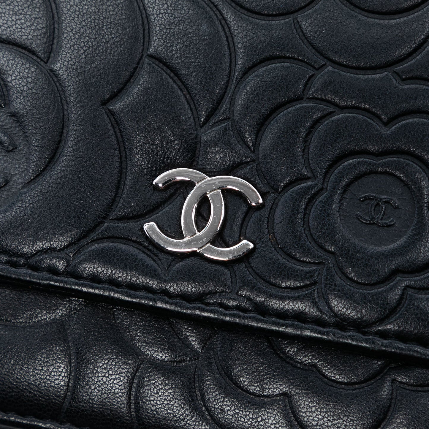 CC Embossed Lambskin Camellia Wallet On Chain