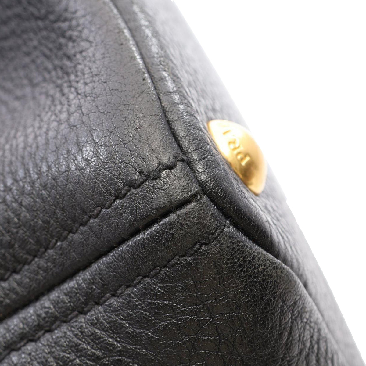 Prada Vitello Daino Tote — Black