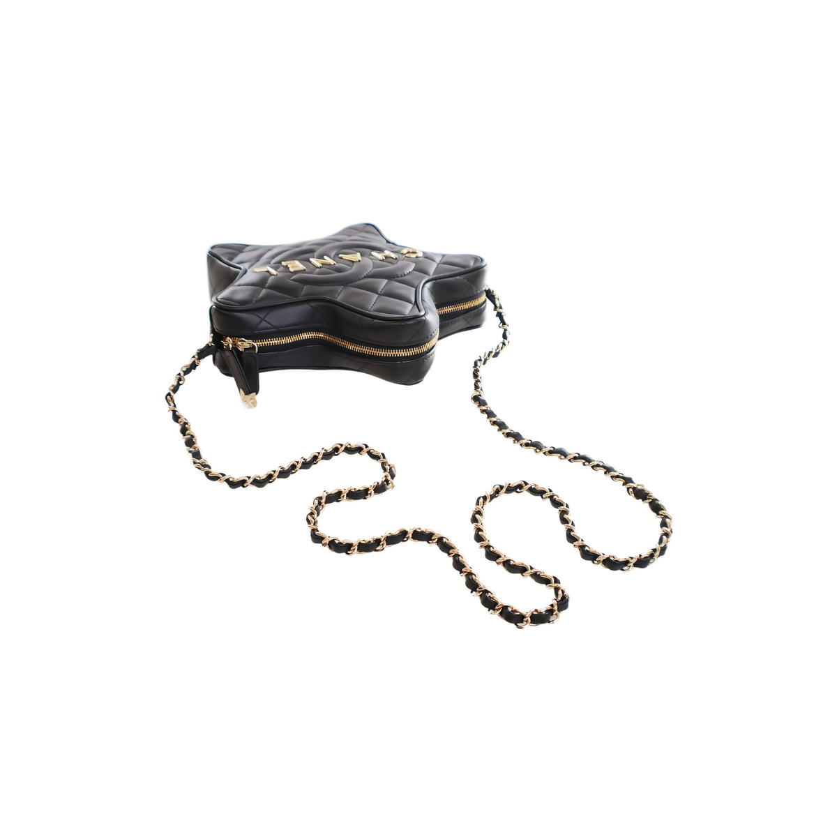 Chanel Quilted Lambskin Walk Of Fame Star Crossbody — Black
