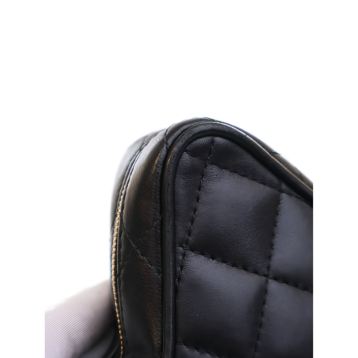 Chanel Quilted Lambskin Walk Of Fame Star Crossbody — Black