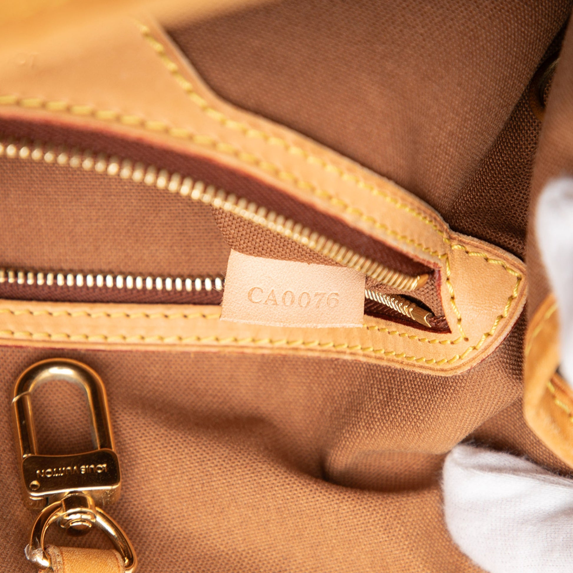 Louis Vuitton Monogram Batignolles Horizontal