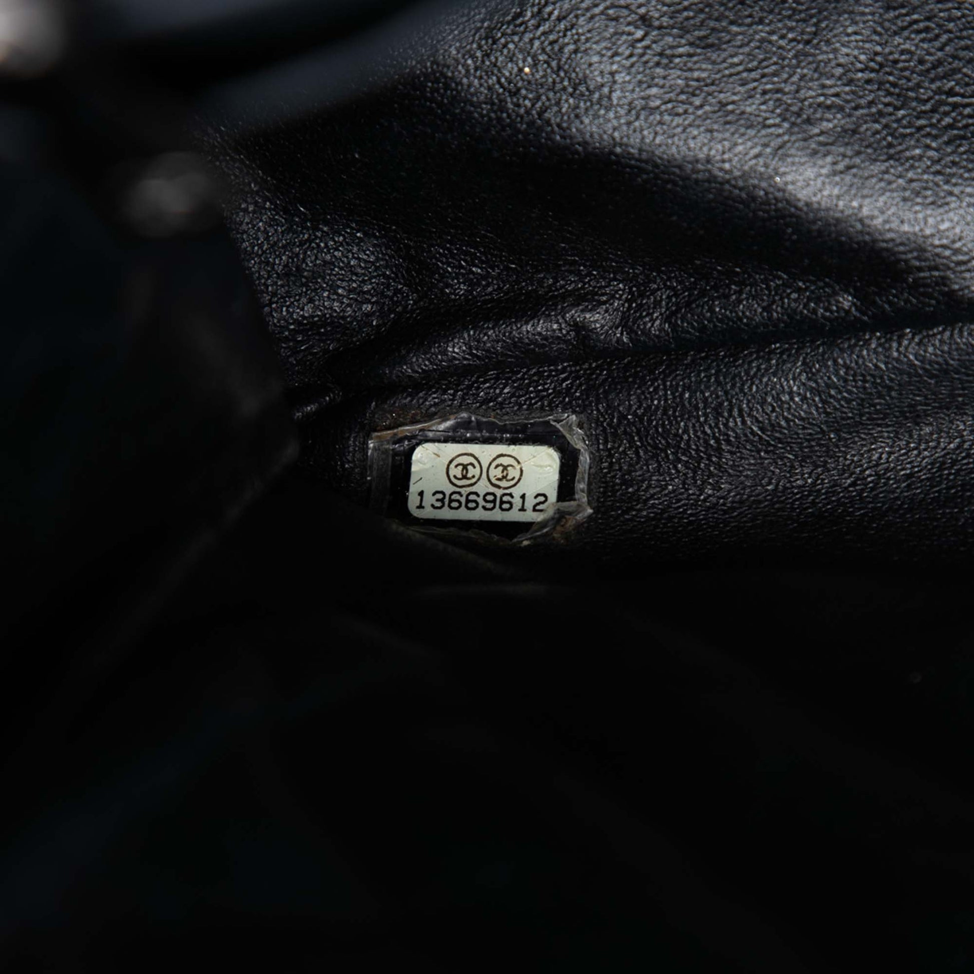 Chanel Jumbo Classic Caviar Single Flap