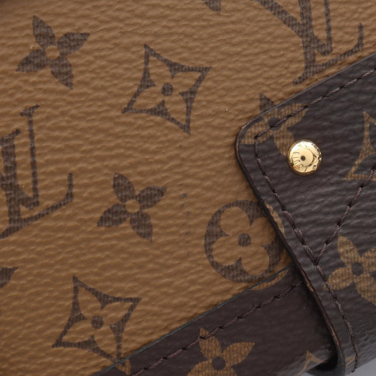 Louis Vuitton Monogram Petite Malle