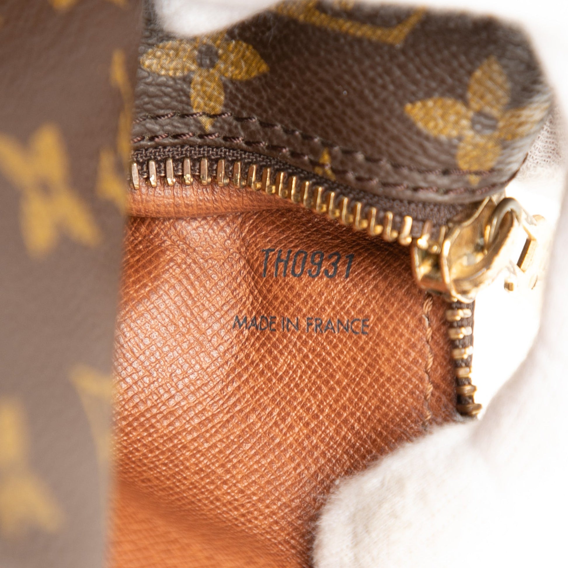 Louis Vuitton Monogram Papillon 30