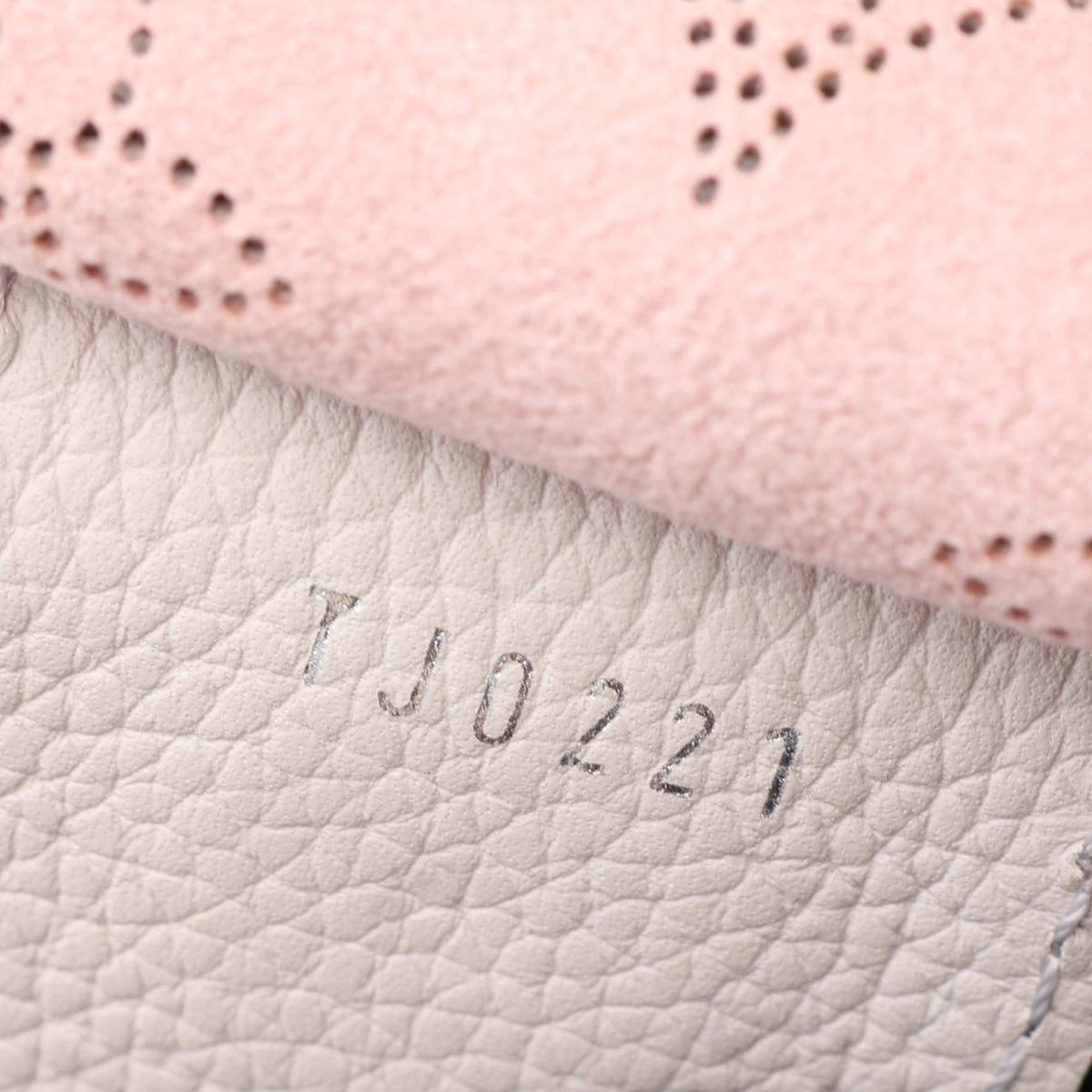 Louis Vuitton Monogram Mahina Hina PM