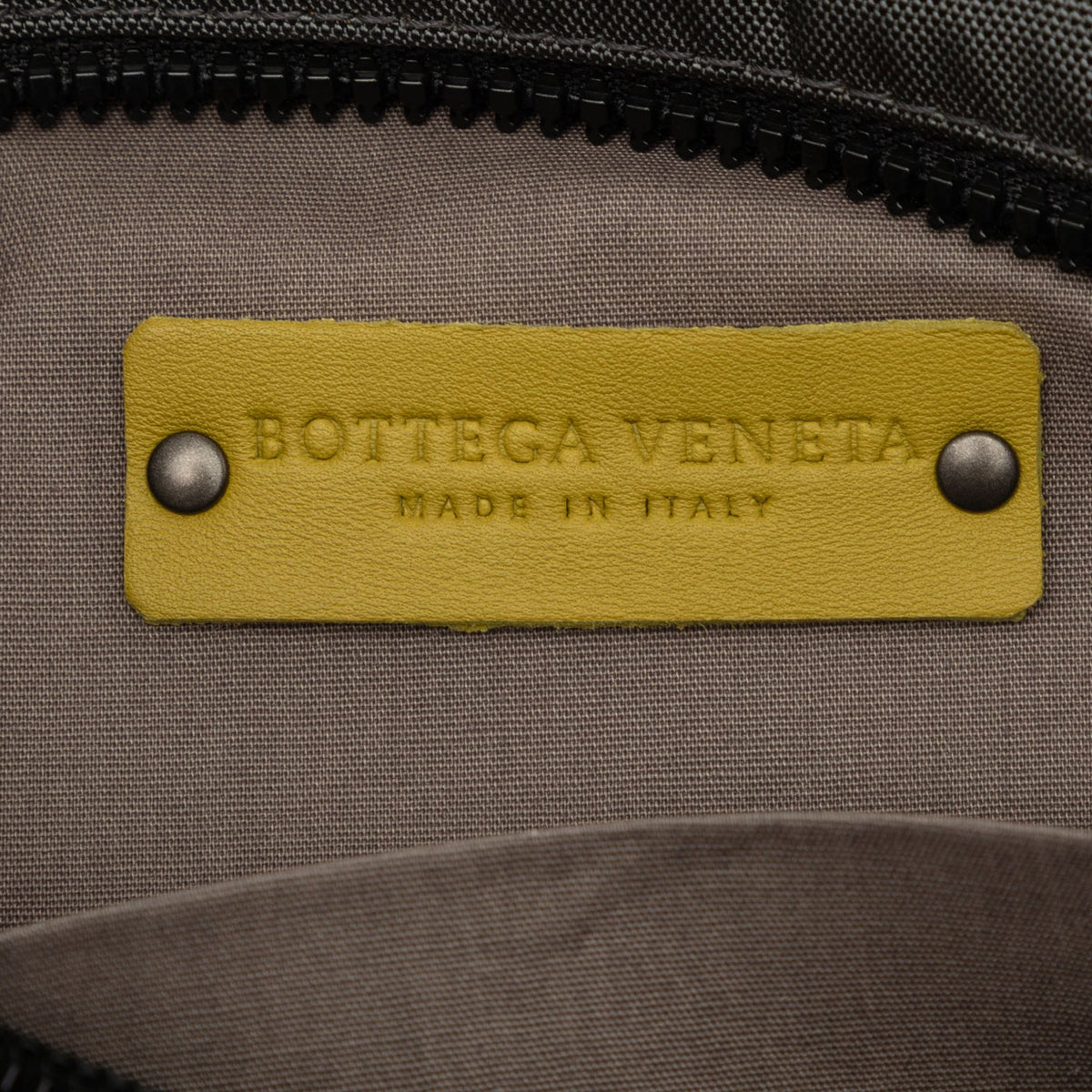 Bottega Veneta Nappa Intrecciato Trimmed Nylon Rudder Belt Bag — Gray