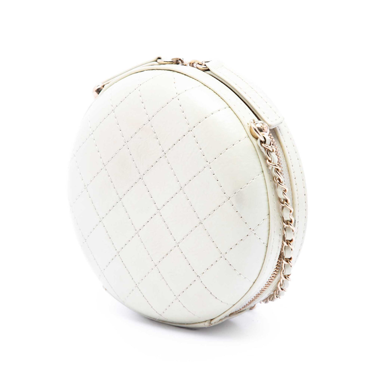 Chanel CC Quilted Lambskin Round Clutch with Chain — White