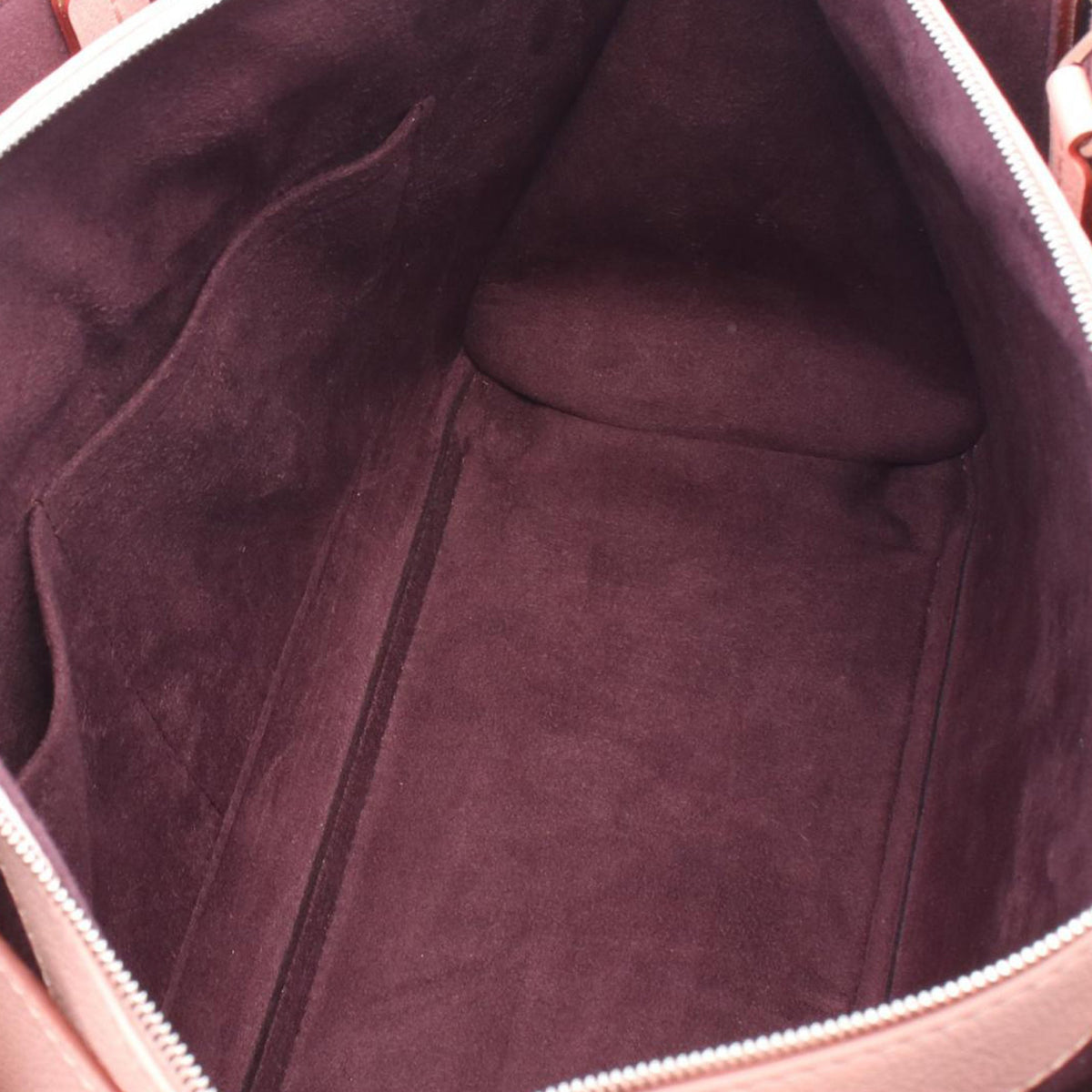 Louis Vuitton Leather Lockmeto