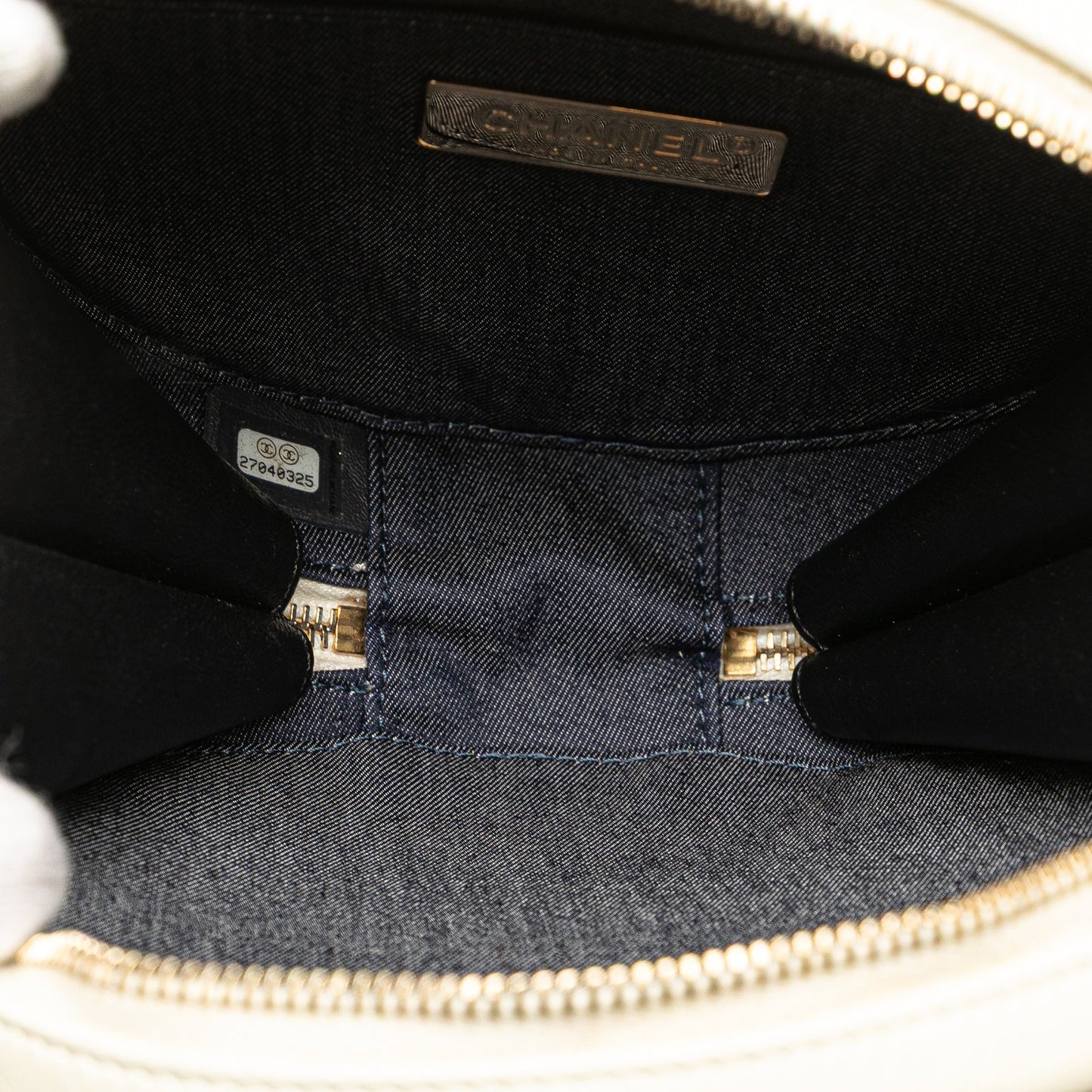 Chanel Crumpled Calfskin En Vogue Round Bag