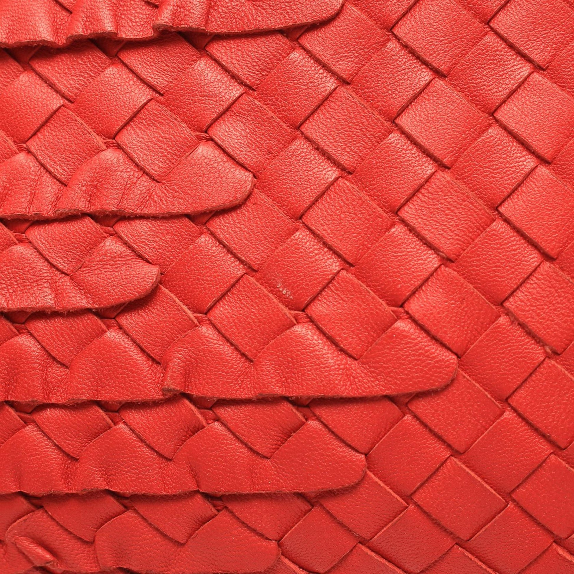 Bottega Veneta Medium Nappa Intrecciato Ruffle Veneta Hobo