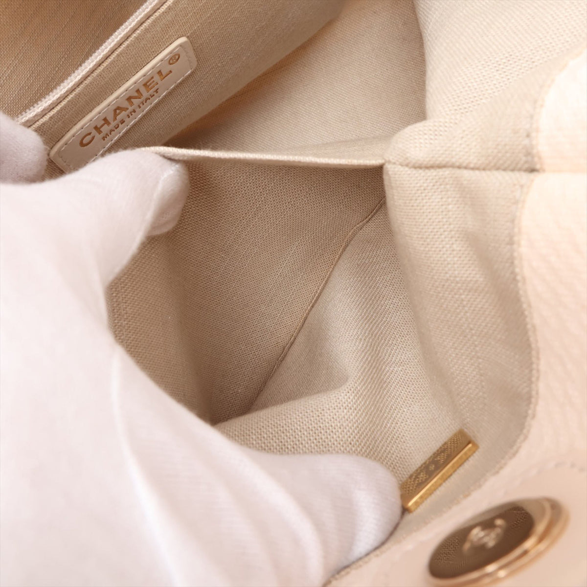 Chanel Medium Canvas Deauville Tote — Pink