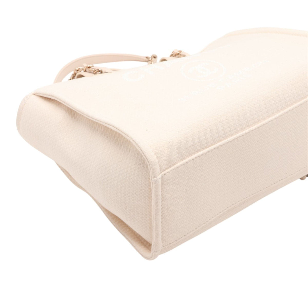 Chanel Medium Canvas Deauville Tote — Pink